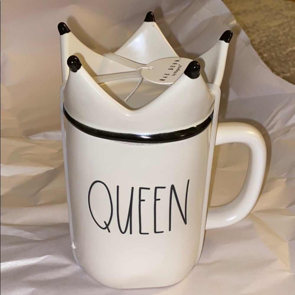 Rae Dunn Queen Mug